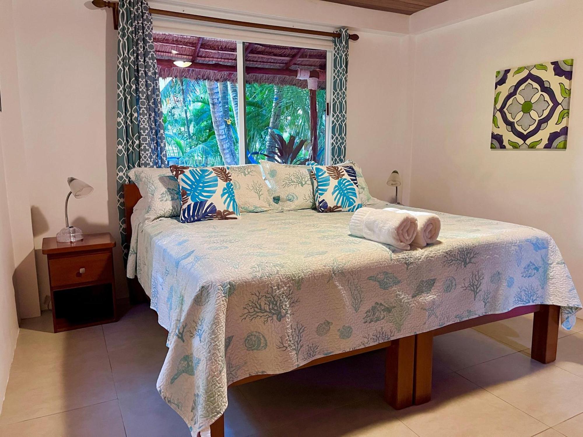 Palmetto Garden Cottage Caye Caulker Exterior foto